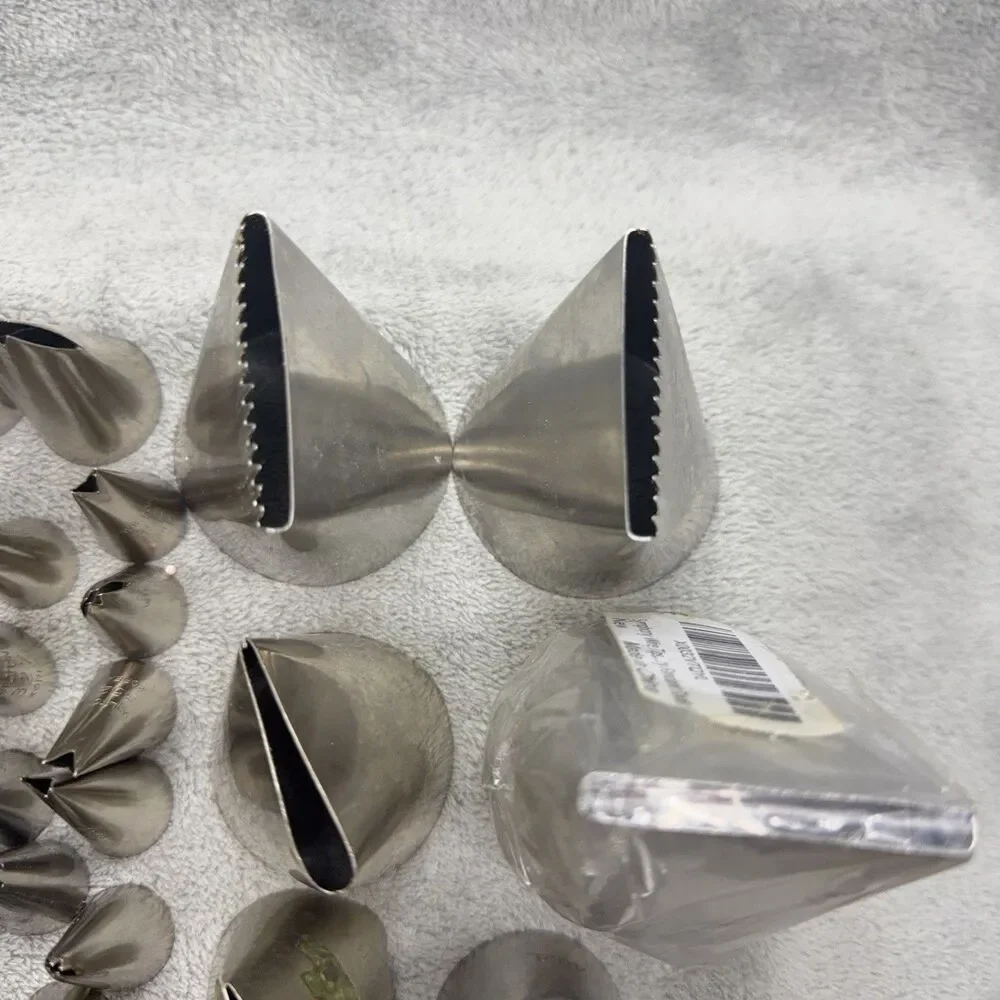 Milton & Ateco Icing and Fondant Nozzles Cake Decorating Tips Steel Lot of 45